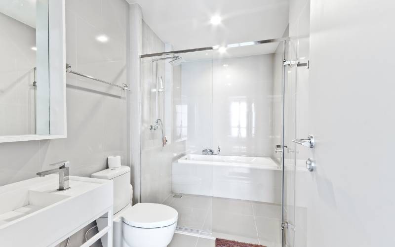 Zenity Design Luxembourg salle de bain blanche